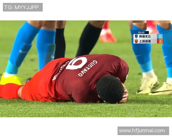 中超精彩对决本菲卡大胜曼联红牌事件引发全场热议与争议