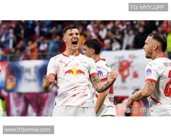 欧冠激战：莱比锡与曼联战成平局逆转瞬间点燃全场激情