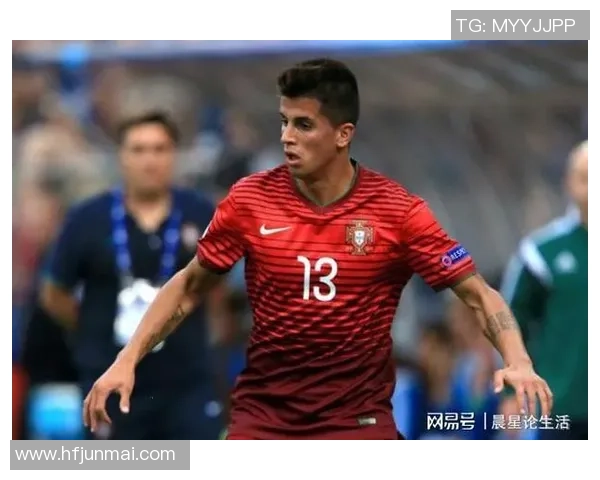 友谊赛AC米兰大胜曼联乌龙球引发转会传闻热潮