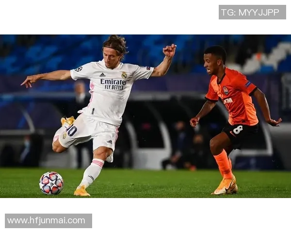 国王杯激战里昂与国米战平逆转瞬间点燃全场激情解析