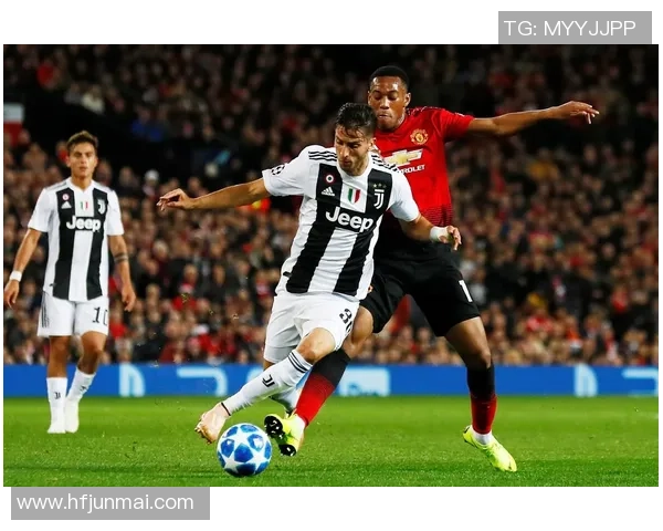 意甲经典对决：尤文图斯大胜曼联引发历史冷门震撼全场